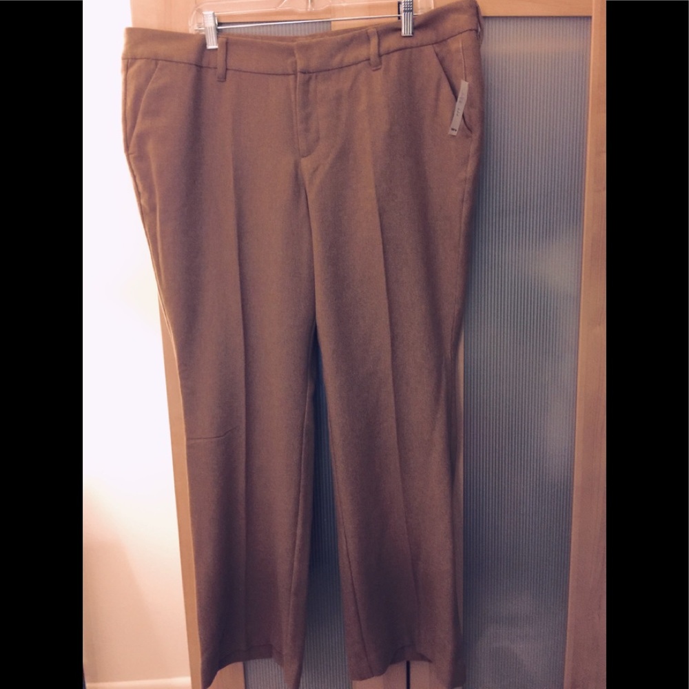 Women’s Old Navy Trouser Pant Tan 18 Petite